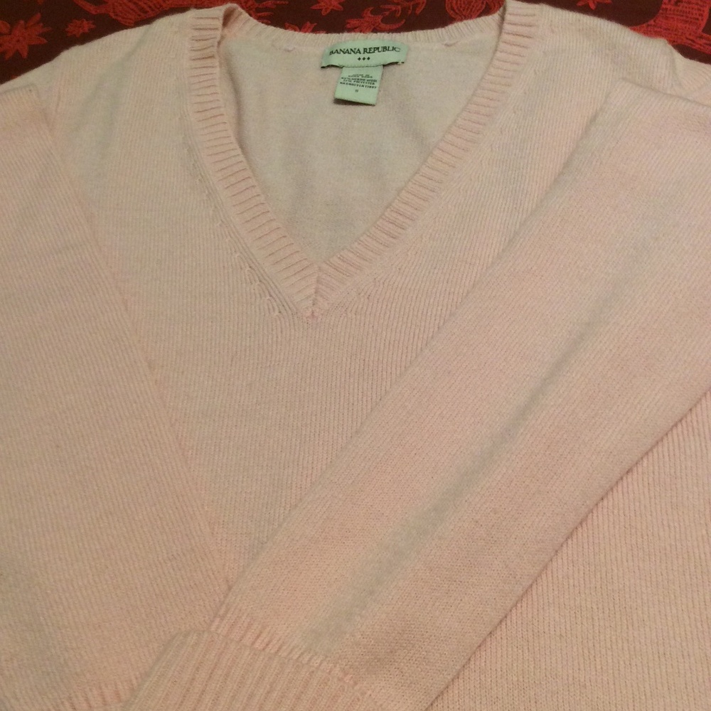 Banana republic pink size small sweater